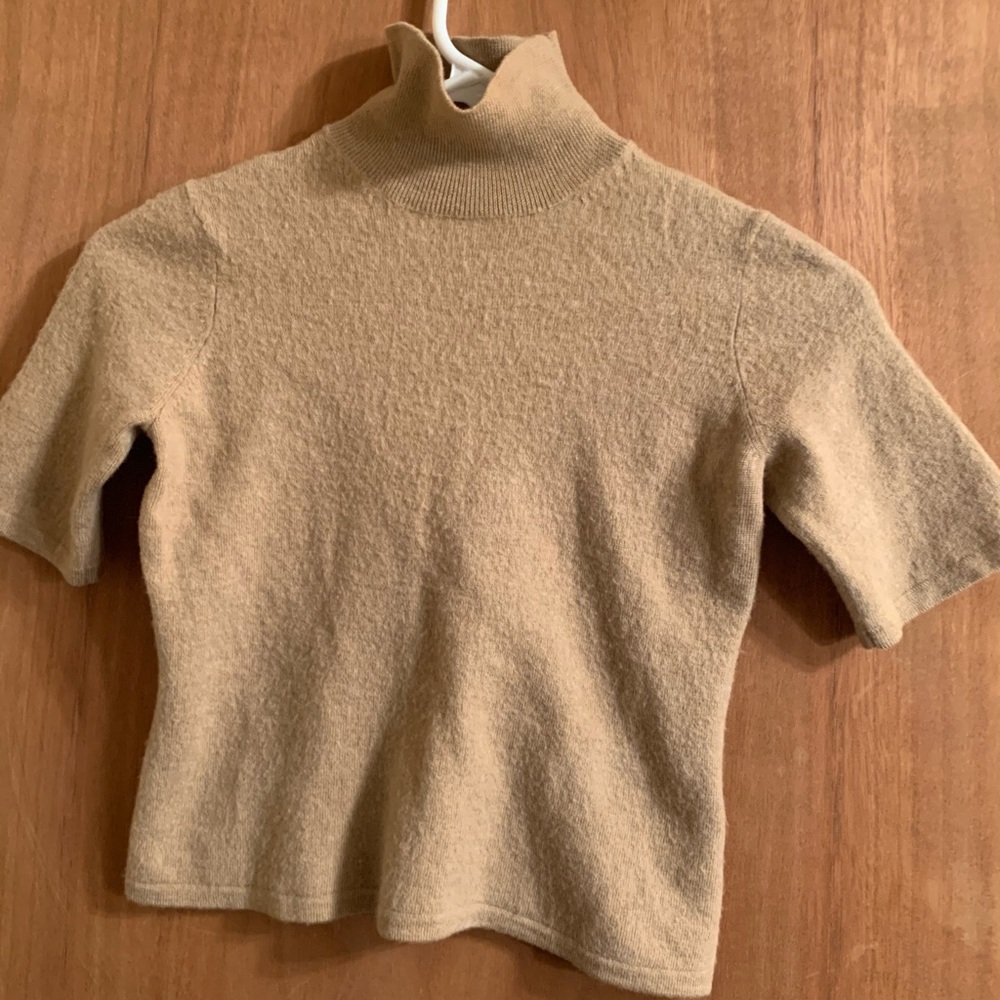 Cropped turtleneck top